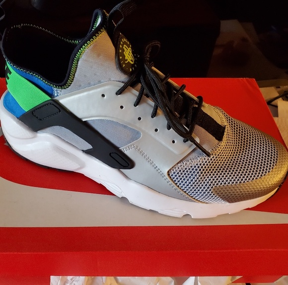 Nike Other - Nike Huarache Ultra